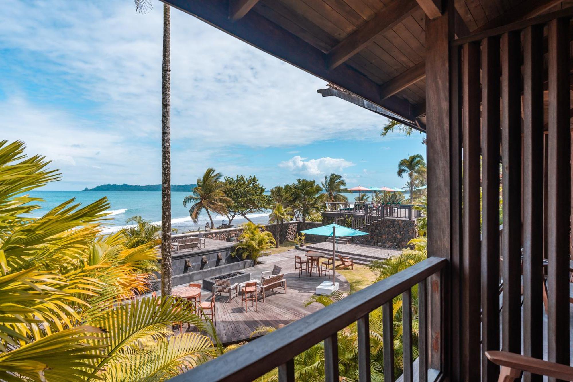 Отель La Coralina Island House Бокас-дель-Торо Экстерьер фото