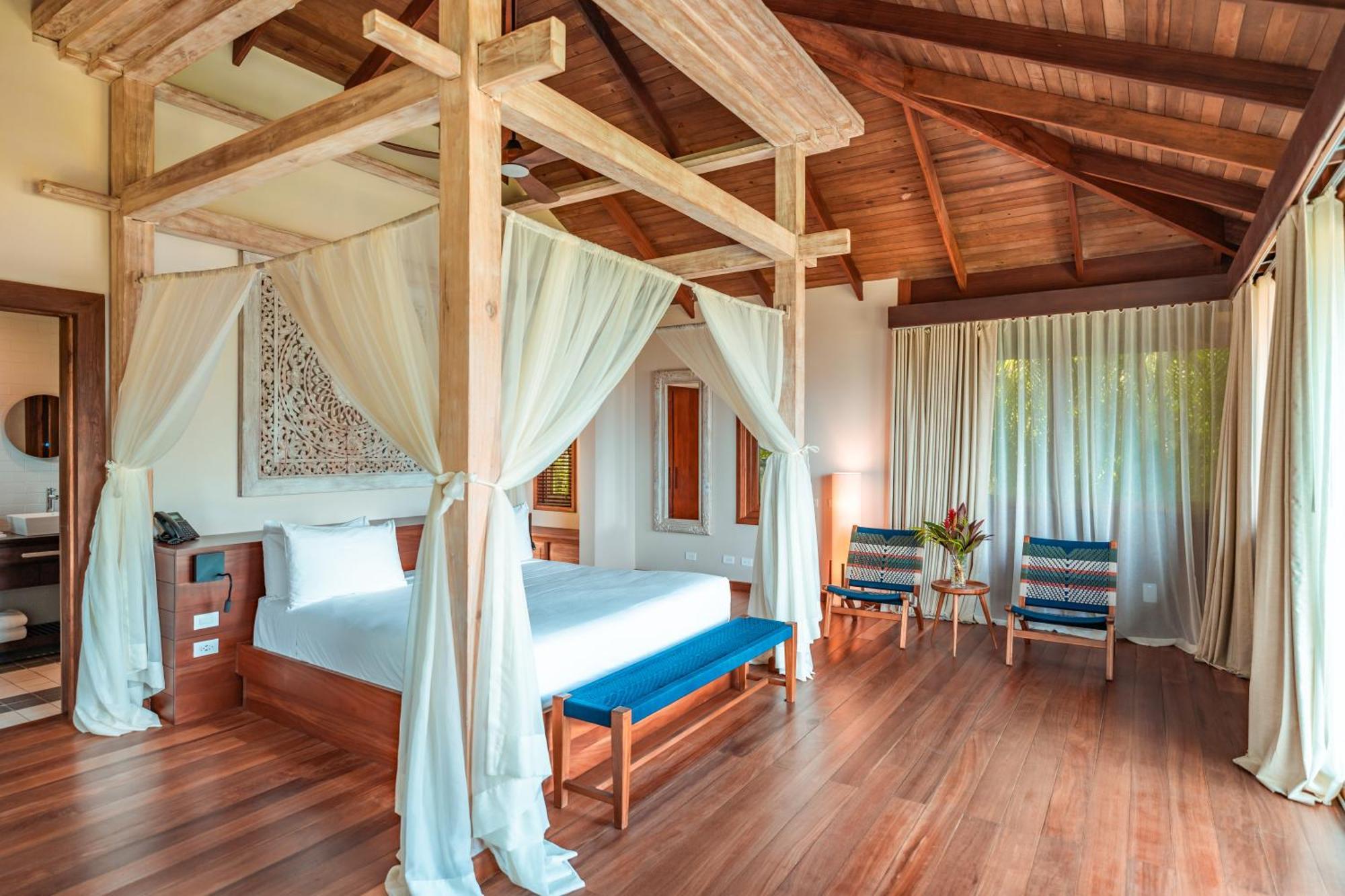 Отель La Coralina Island House Бокас-дель-Торо Экстерьер фото